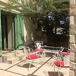 Spacious With View 10 Mins Walk To The Methoni (Messenia)