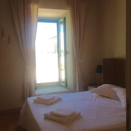 Spacious With View 10 Mins Walk To The * Methoni (Messenia)