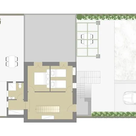 Spacious With View 10 Mins Walk To The